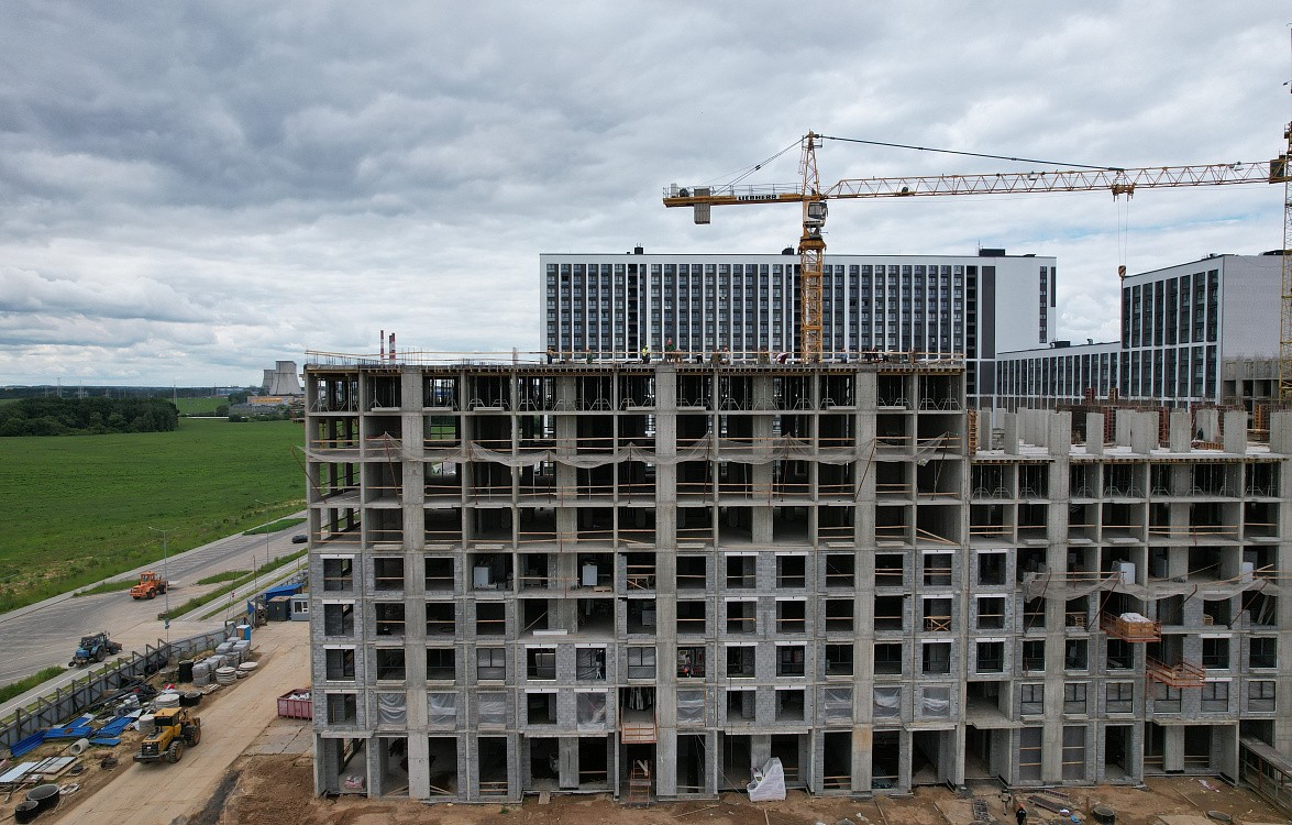 фото: Ход строительства 5, 6 и 7 домов. Июнь 2026 - 2